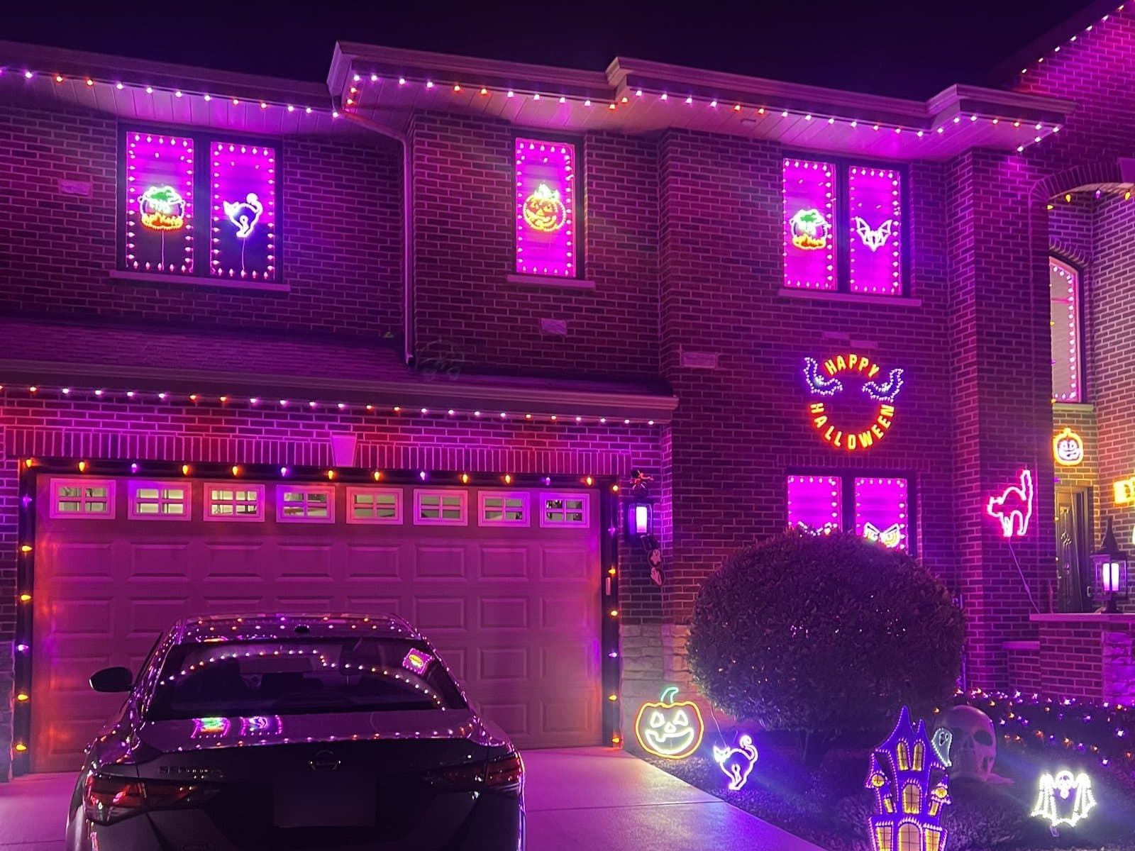 How to Have the Best House on the Block This Halloween